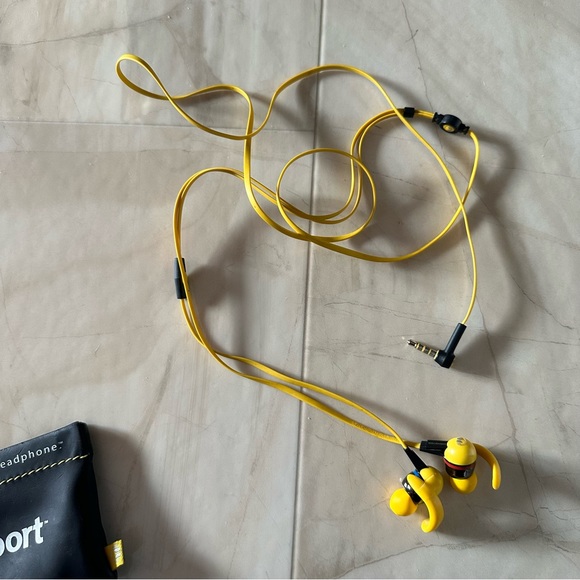 Live strong isport running earbuds - Picture 2 of 2
